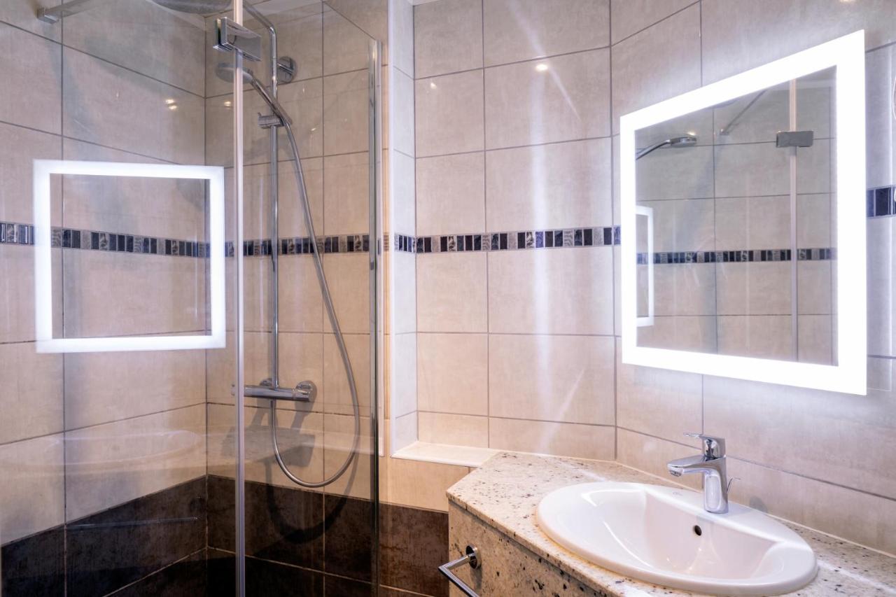 Hotel Du Commerce Spa 생고뎅 외부 사진